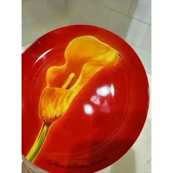 Givenchy "Les Fleurs de Parfums Givenchy", Red Plate Calla Lilly 8" - Picture 3 of 10